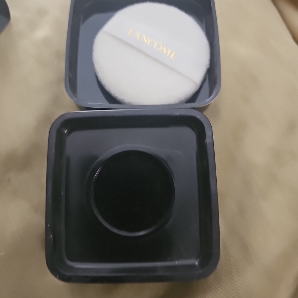 Lancome Poudre Majeur Loose Powder - Picture 5 of 7